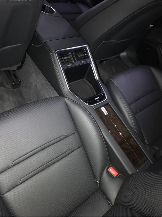 11c9acff305403bdef705cc8b39fb1ab.jpg@!64