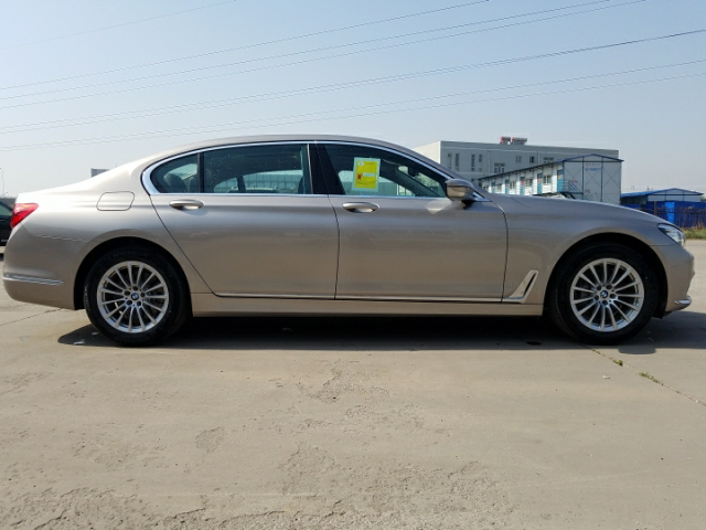 全新宝马740 50d2fc79870b7b7e3bfedf5714159394.png@!640x