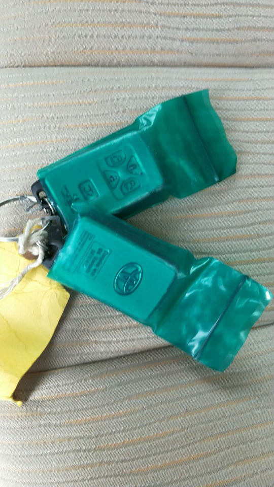 云南18款丰田普瑞维亚2.4L 7座双天窗现车报价