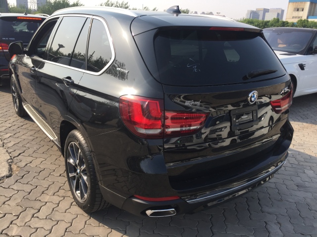 2018款宝马X5油电混合版无需指标 新能源绿色