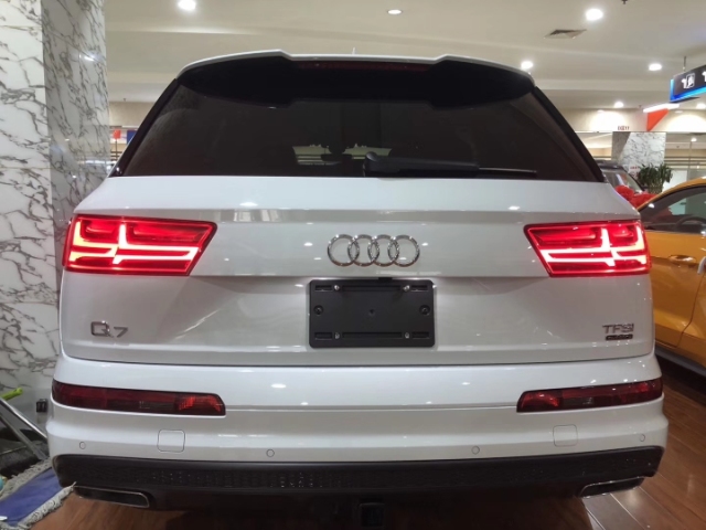 2018款奥迪Q7 3.0T Progress七座领先型价格