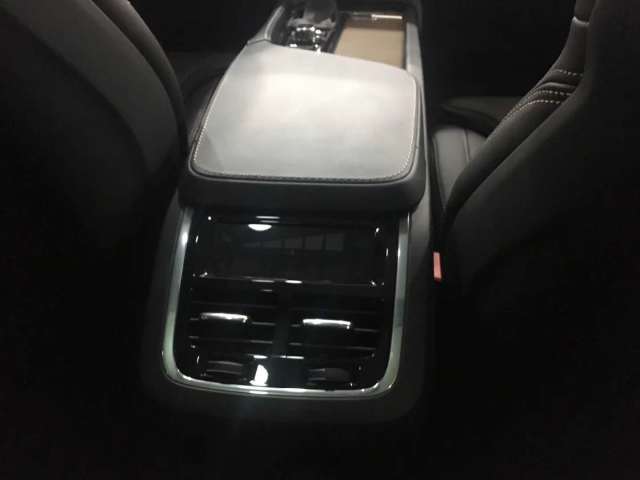 b05ce664385ddf2d4068123e24bd0032.jpg@!64