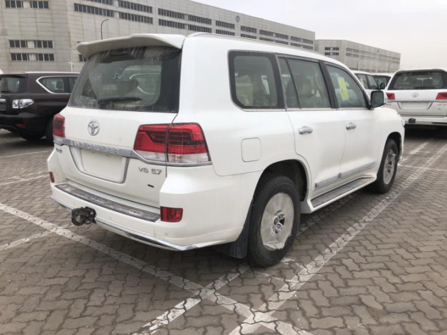 酷路泽2021价格表 9fba8ef91c2e9936878014ef727ea942.png@!640x