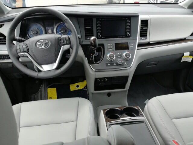 天津港18款丰田塞纳加版四驱LE天津现车售全