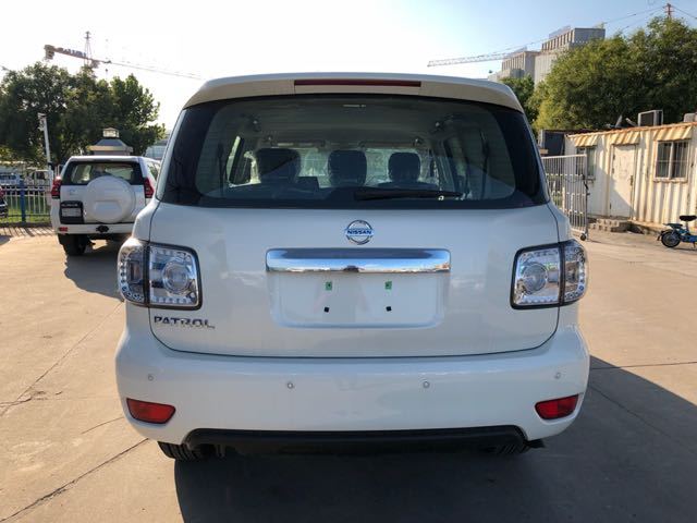 日产尼桑途乐4.0越野车报价及图片18款促销