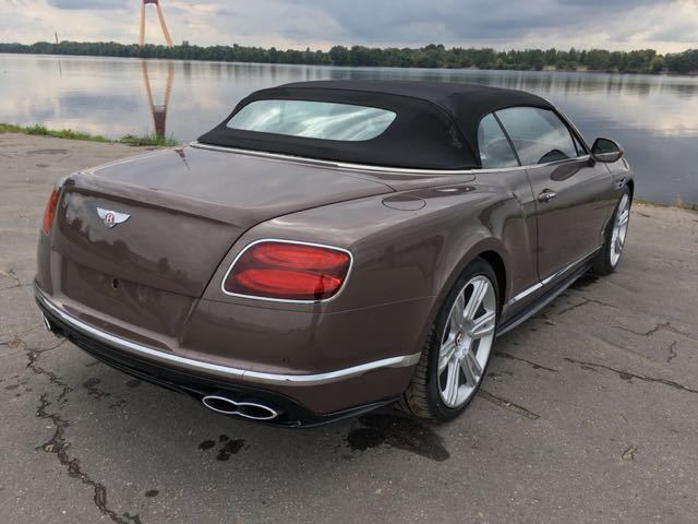 GT V8 S 4.0T Convertible ŷ