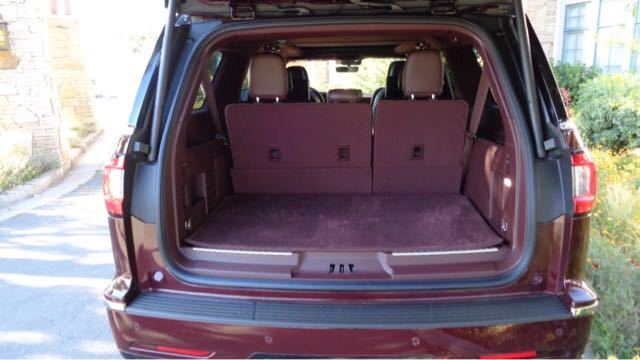 2018款林肯领航员黑标限量版配置马力详解最