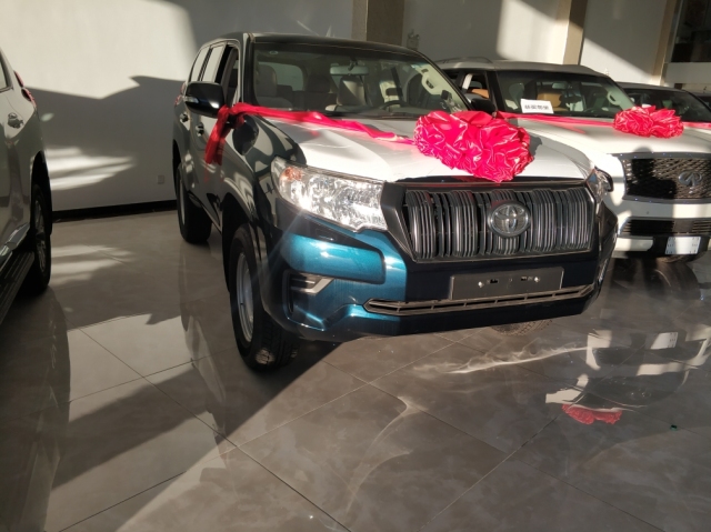 2018款丰田普拉多2700最新实车参数解析