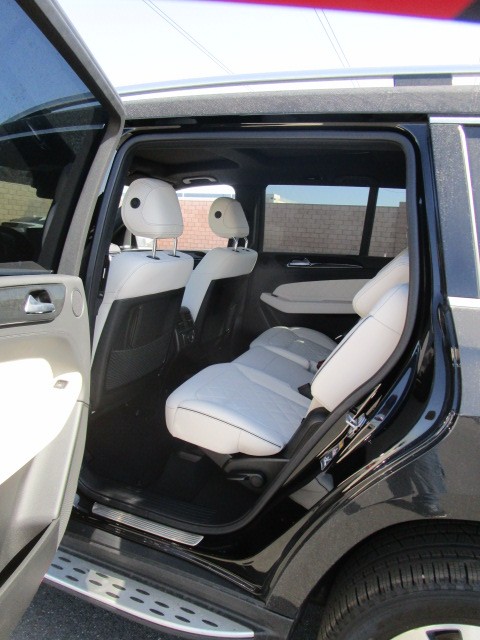 a7685ff97f5110773f1fb5e5477c39f1.jpg@!64