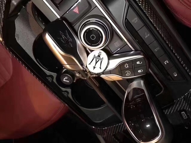 a9b3e6a3b5fc97ac180cb6e0f1bf9a69.jpg@!64