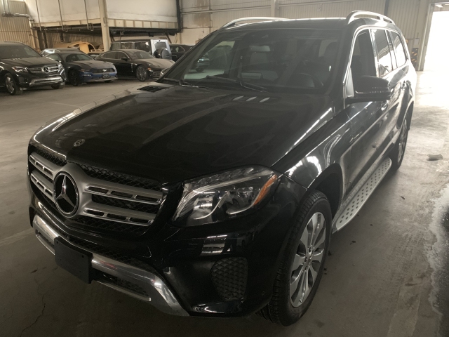 2018 GLS450 P01 ۰ ƹ 