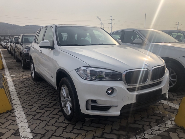 2018 X5 xDrive35i  С ֯ ж