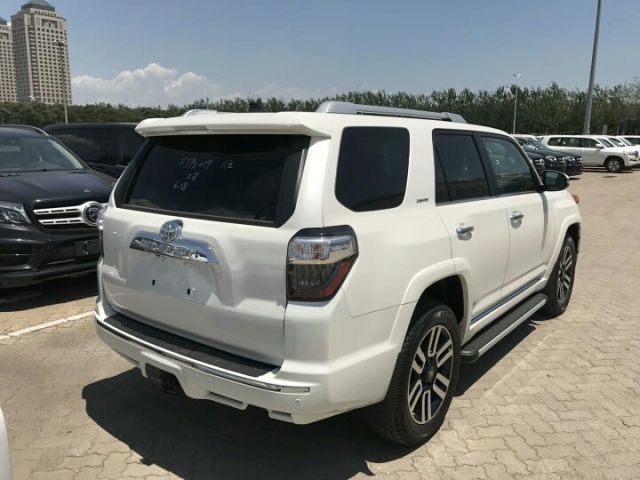 2019 4.0L  LTD 7 Ӱ