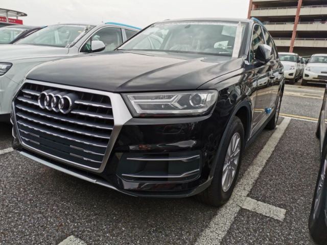 2018 µQ7 3.0 TFSI  ŷ