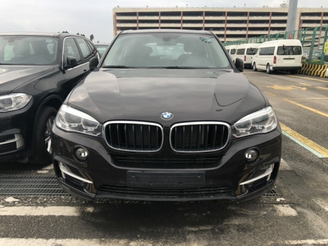 2018 X5 xDrive35i  С ֯ ж