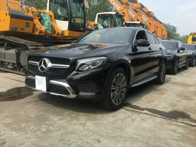 2019 GLC300 Coupe 19 ī