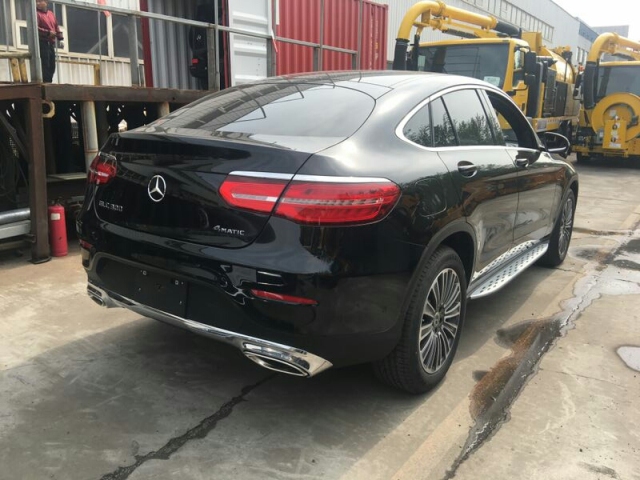 GLC300 Coupe 19 ī