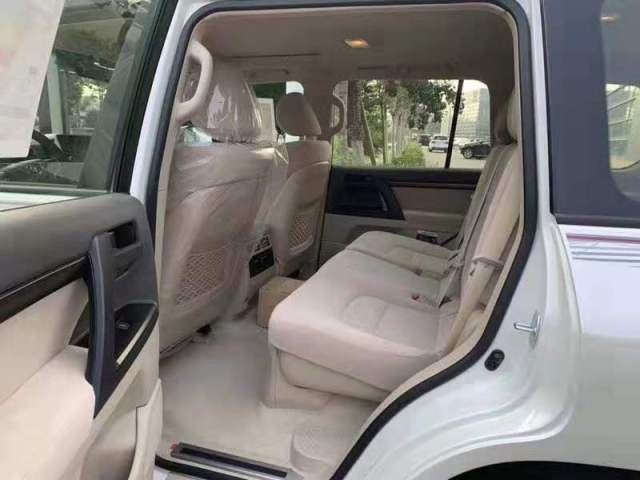 28eb18005e7a2bb0622ef80da1920f47.jpg@!64