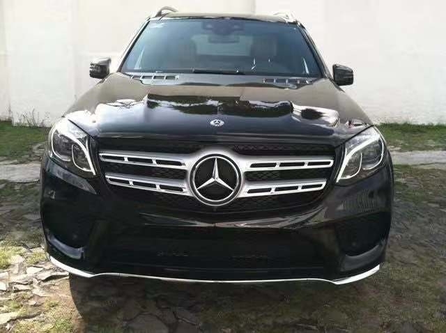 2019 GLS500 4MATIC ī