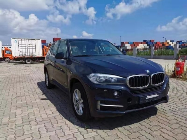 2018 X5 xDrive25d   ŷ