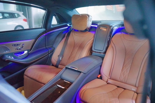 2020款奔驰ART迈巴赫 S450 四座现车价格