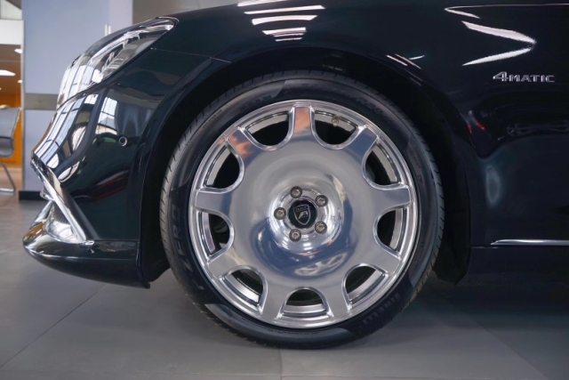 2020款奔驰ART迈巴赫 S450 四座现车价格
