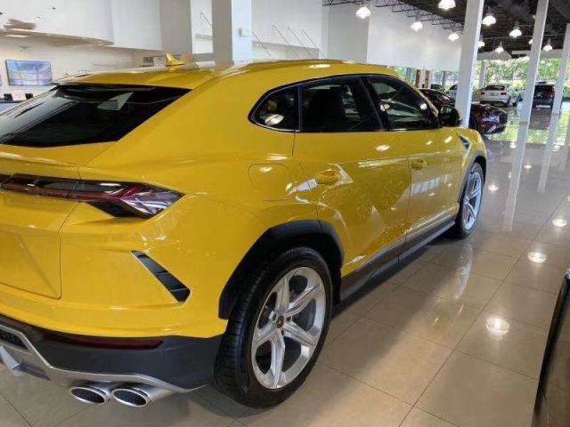 Urus 4.0T V8 