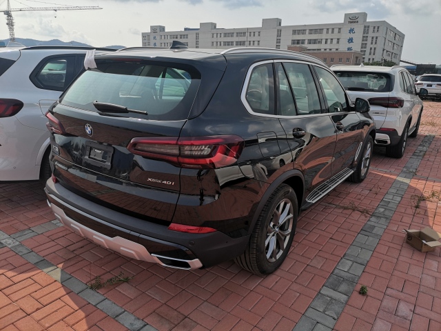 X5 xDrive40i Xline ī