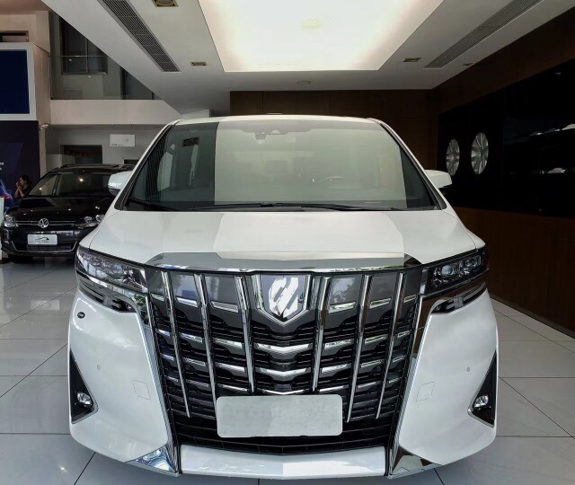 2020  3.5L  Executive  ̨