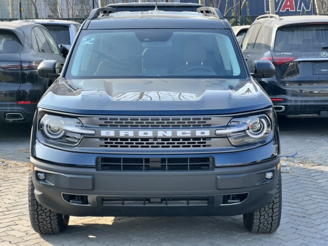 2021 Bronco 2.0T Badlands ī 