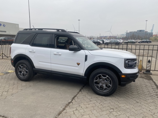 2021 Bronco 2.0T Badlands ī 