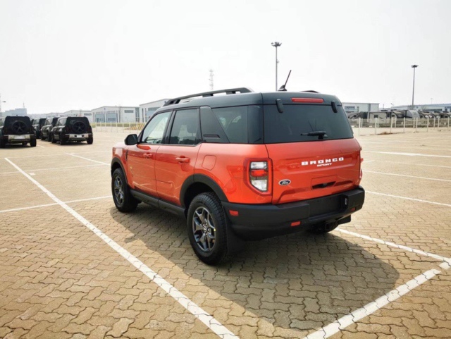 2021 Bronco 2.0T Badlands ī 