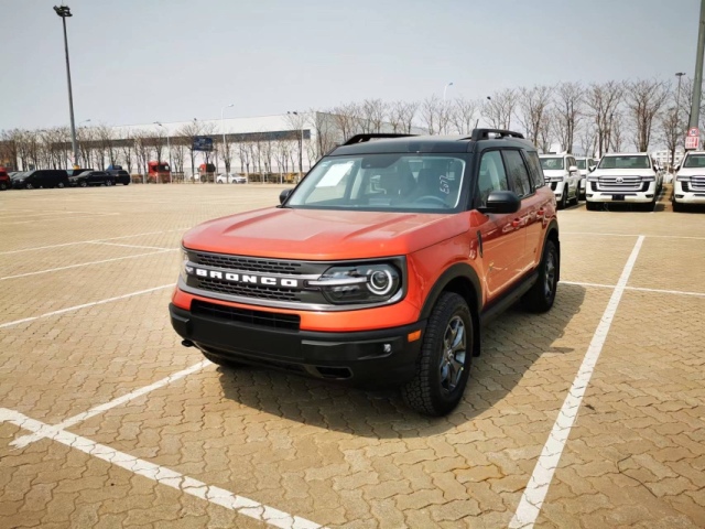 2022 Bronco 2.0T 4 Badlandsĵذ ī