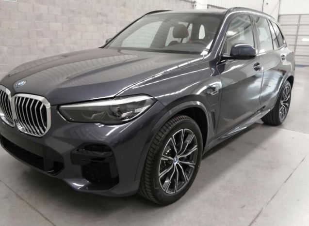 2022 X5 xDrive45e 춯 M˶ ī