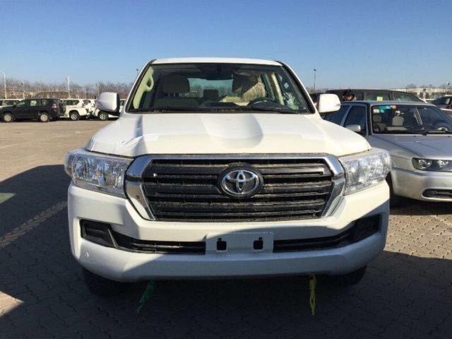 酷路泽价格最低是哪一年 b93b066f6f9955ad255a7090370edc79.jpg@%21640x