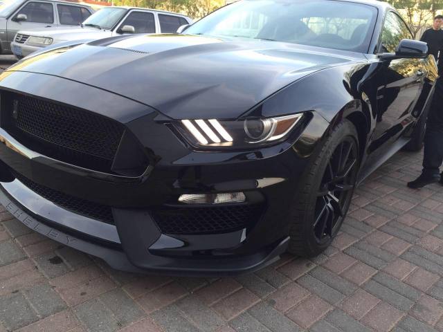 国内首台16款福特野马gt350眼镜蛇5.