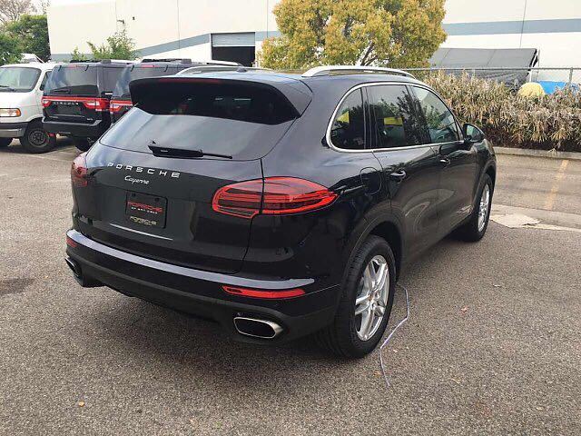 女神挚爱17款保时捷玛卡卡宴值得拥有17款卡宴全国最新售价