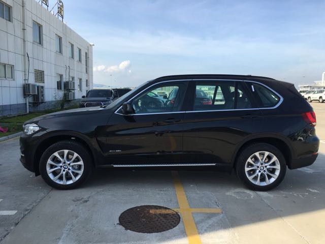  16款宝马x5现车到店手续齐全低价