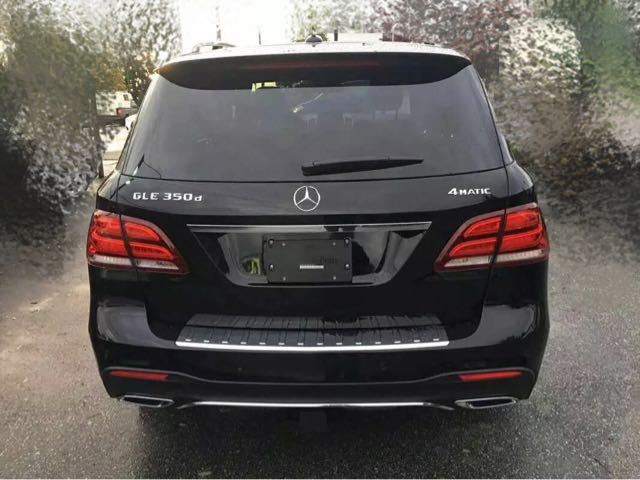 新款奔驰gle350柴油11月份报价多少配置齐全手续齐全