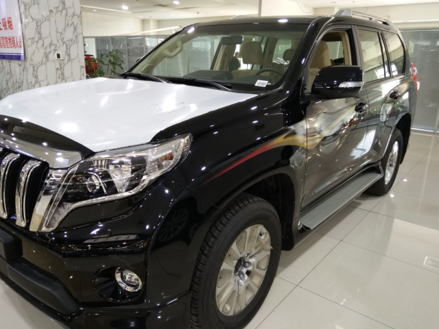 16款丰田普拉多2700阿曼升级版优惠酬宾