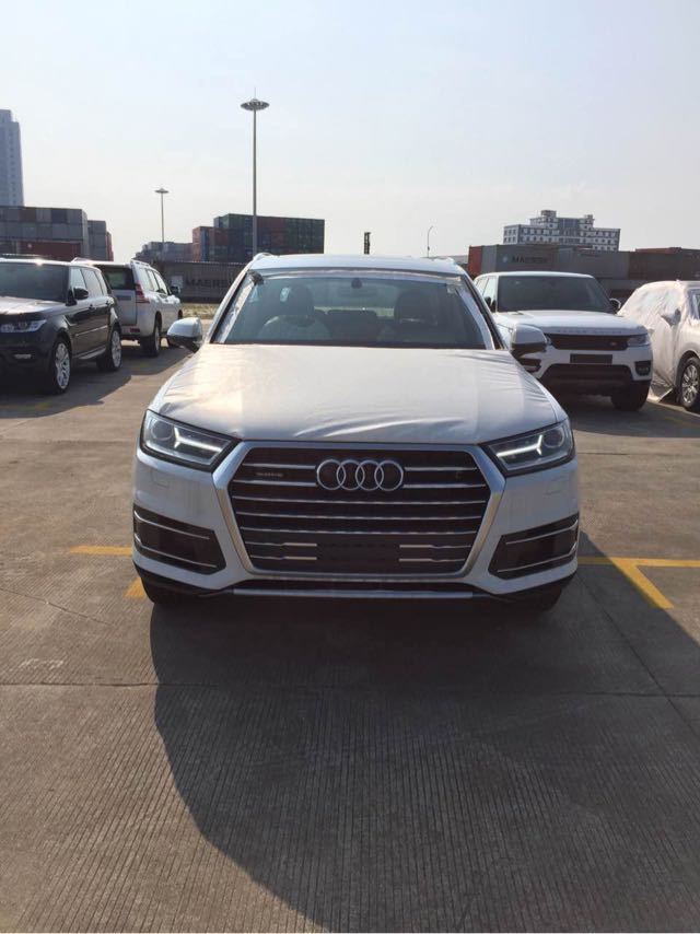 17款奥迪q7运动感和时尚感兼备年底促销走量