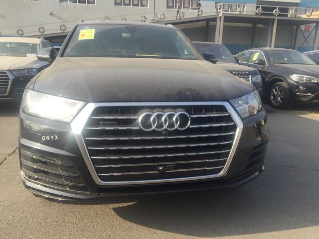 美规版奥迪q7现车天津港批发去全国商家