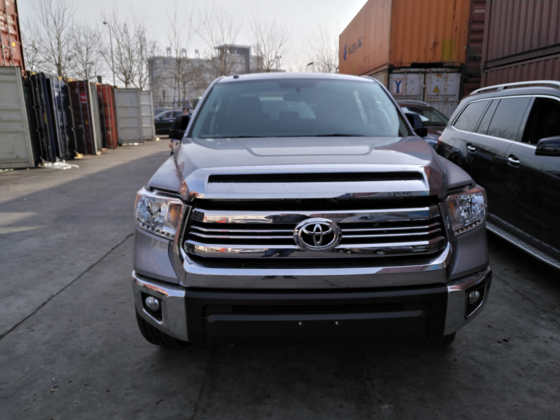    18款丰田坦途v8 大量现车全国