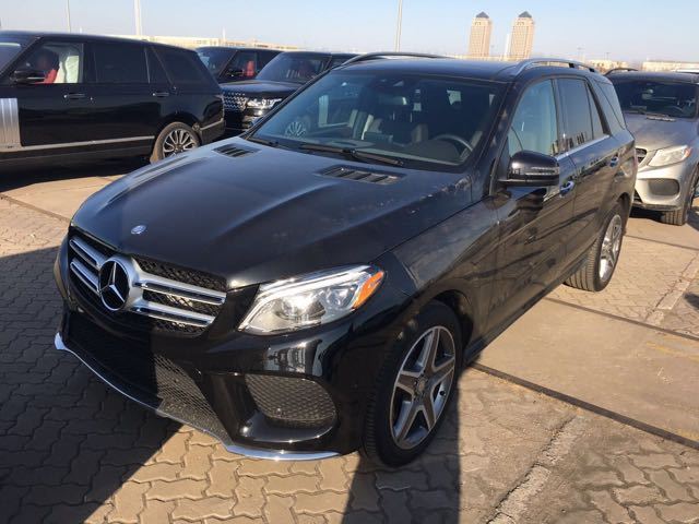 奔驰gle  颜色  商家优惠价  优惠幅度  现车情况  2016款 gle 350 加