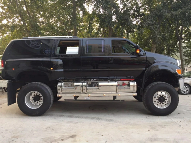 马路巨物霸福特f6504门x6坐碾压一切