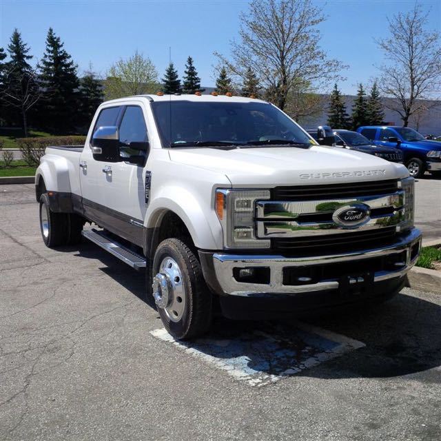 配置 v8 6.7l柴油发动机,19.