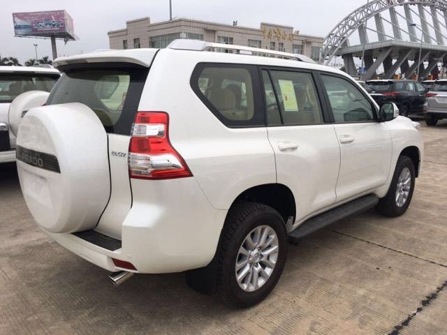 普拉多没有变,依旧主打越野市场.