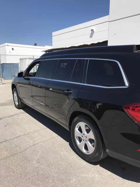 奔驰gls450加长版5.98米彰显荣耀身份!