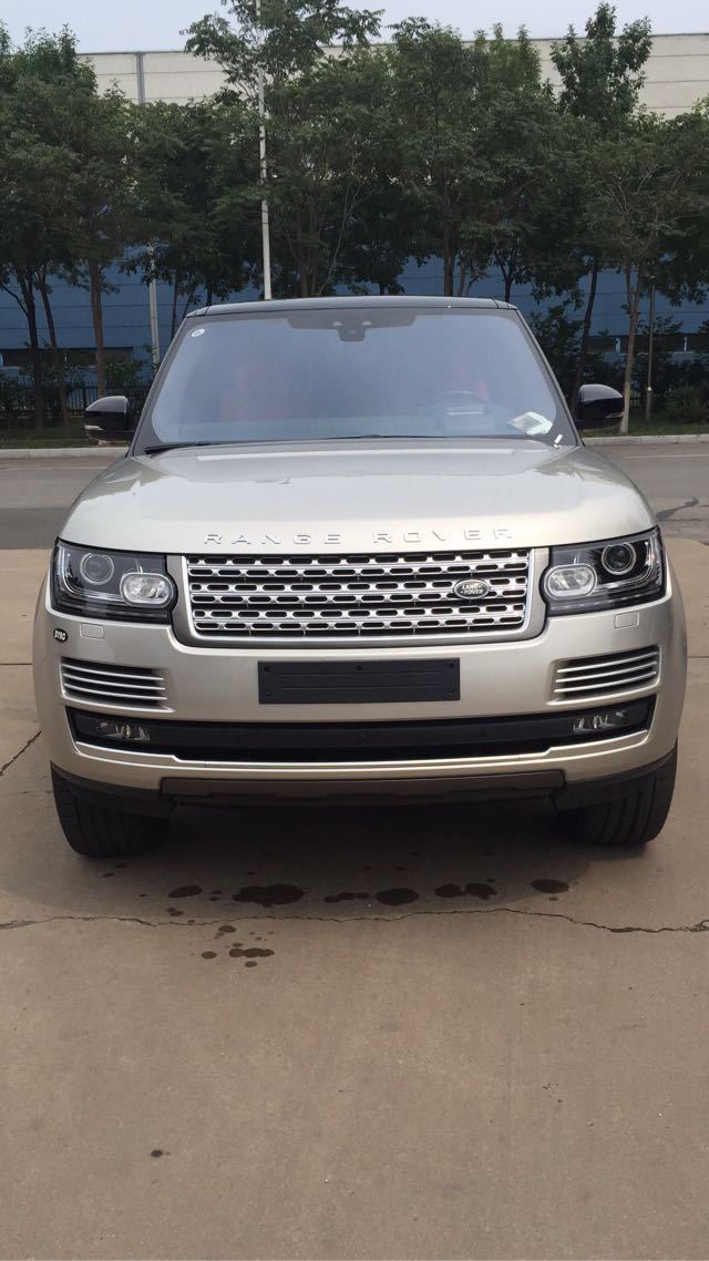 2017款路虎揽胜50t创世加长香槟色现车