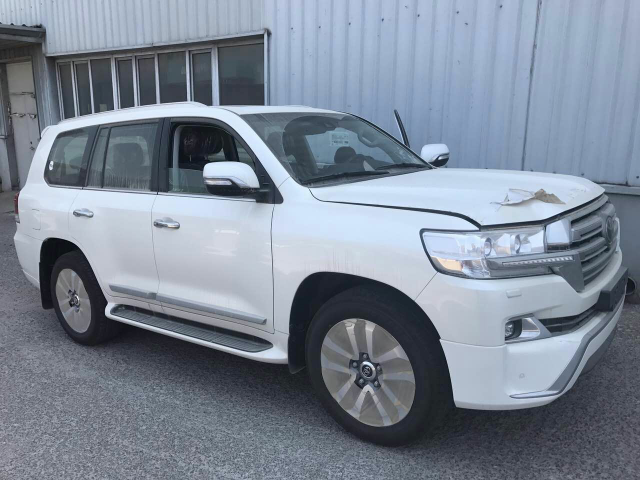 酷路泽价格及图片2022 ab641897edd2a18a4683f70d1edab39f.png@!640x